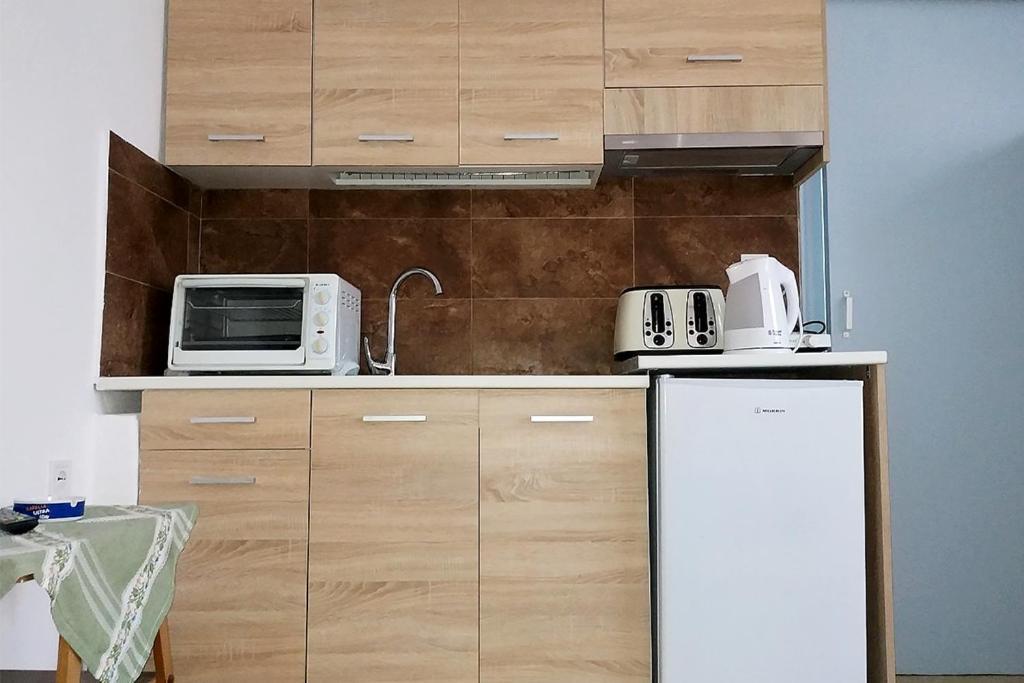 Ariadne,Traditional Apartment In Centre Of Poros Poros Town Екстериор снимка